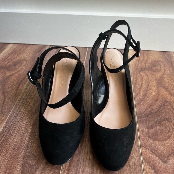 Club Monaco Suede Pumps - Picture 3 of 7